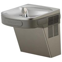 Tecnicos en bebederos de agua